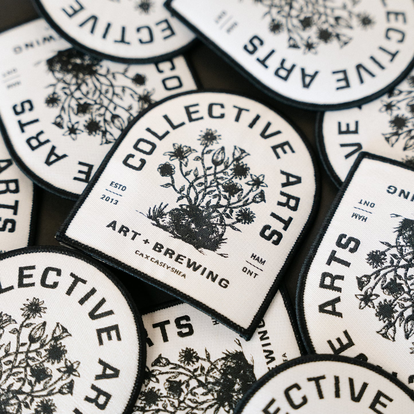 WITLY - CUSTOM WOVEN PATCHES